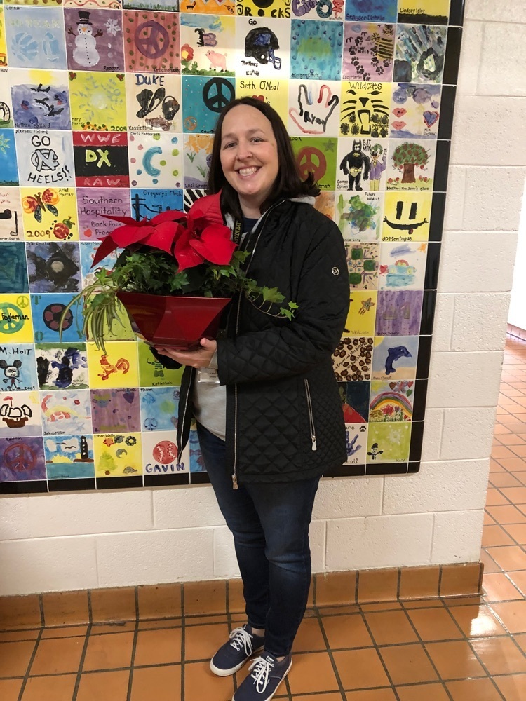 Live Feed E. M. Holt Elementary School