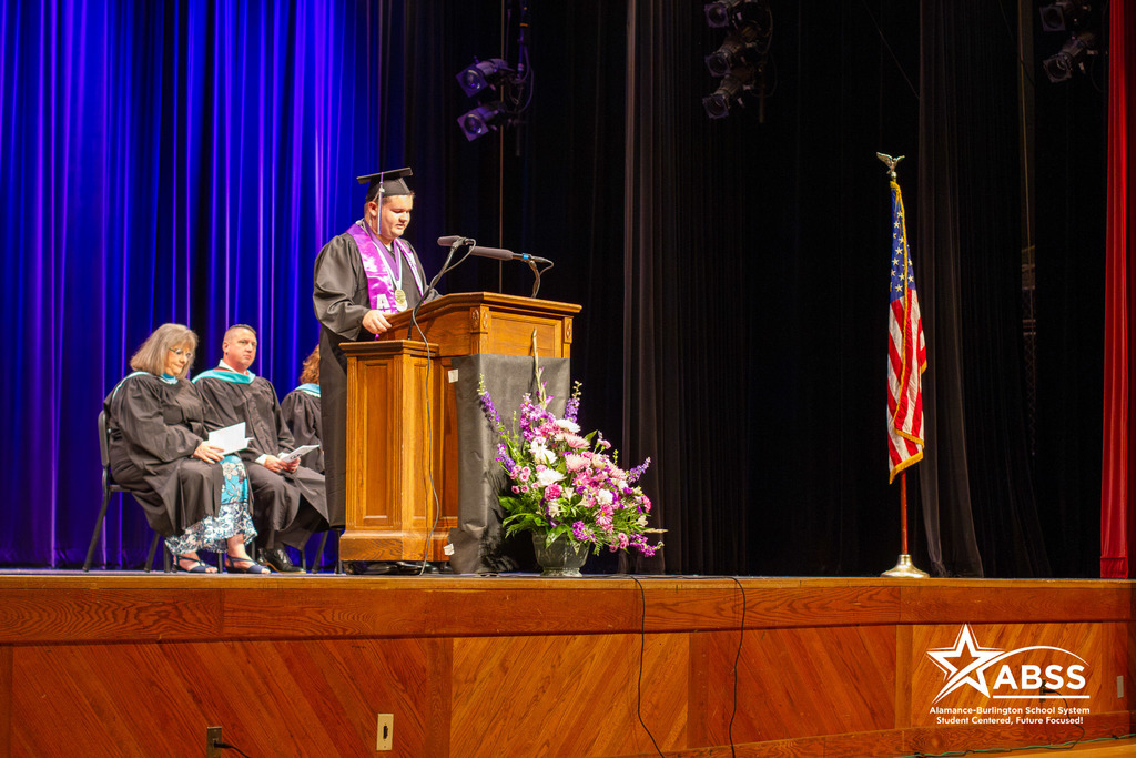 Senior Tavis Trull speaks to the Class of 2023 at the Alamance Virtual School ceremony
