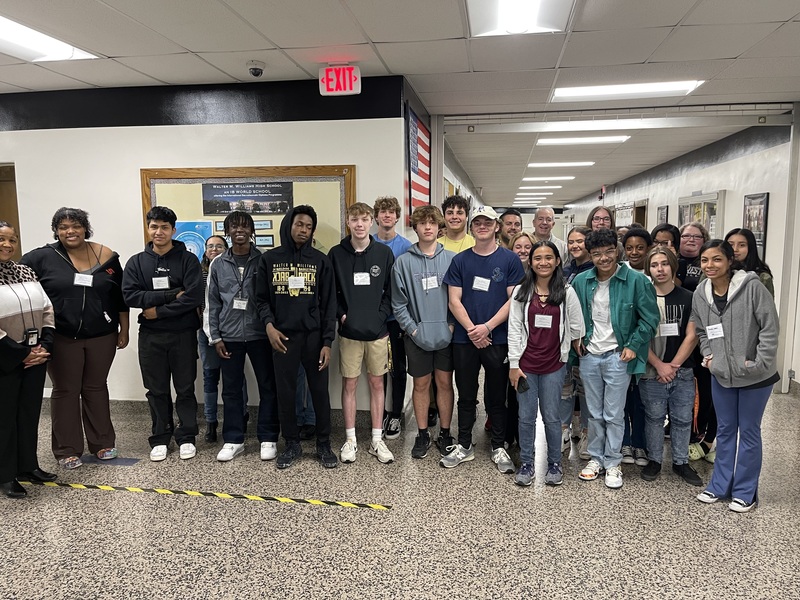 group of Williams accounting students posing for photo with IRS representatives 